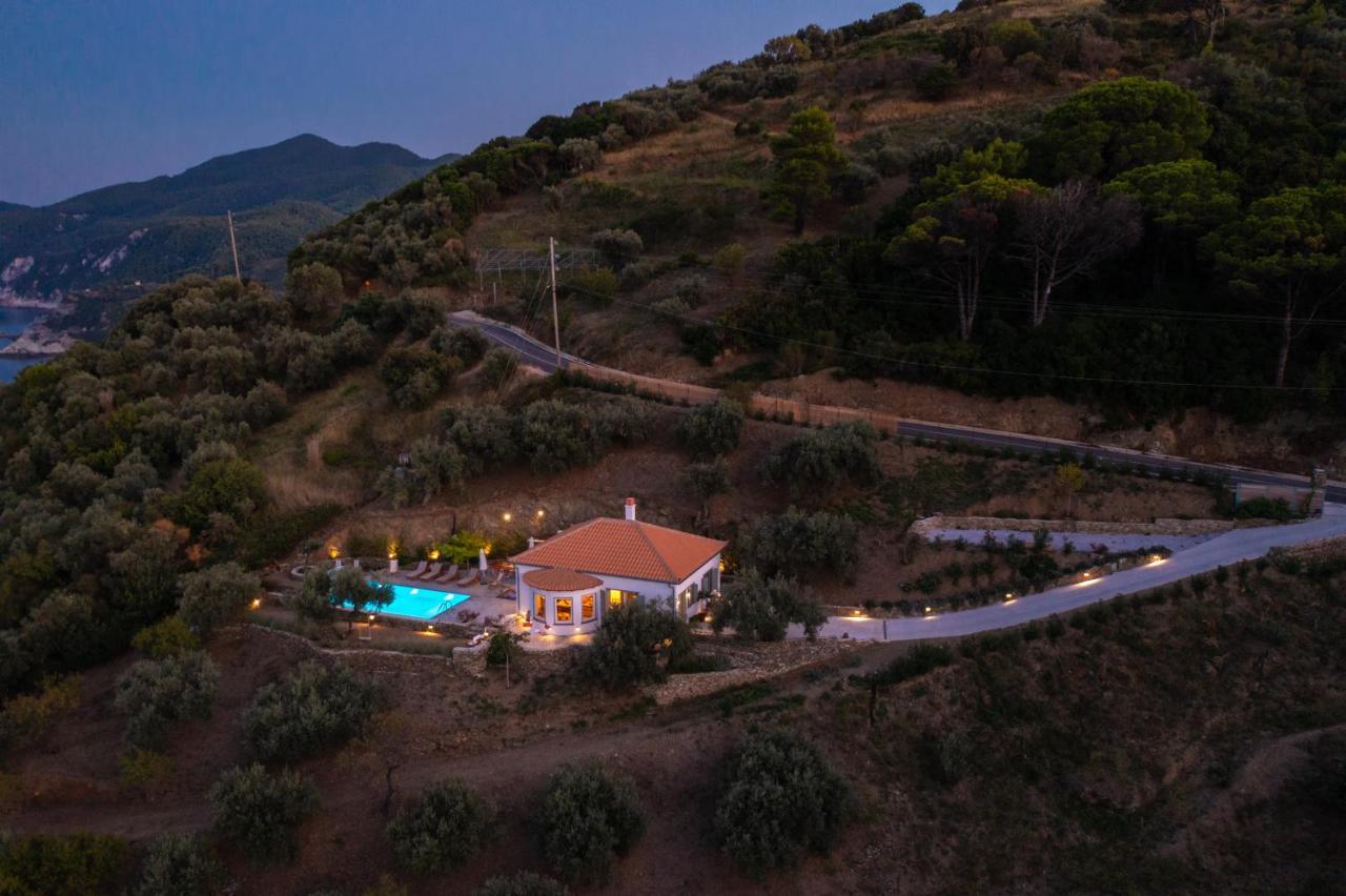 Avgi Villa Glossa Exteriör bild